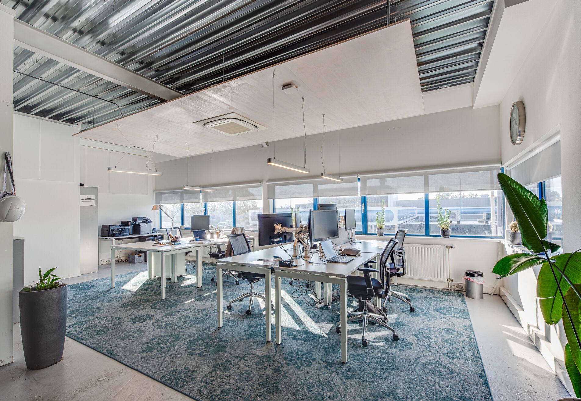 Van Leeuwenhoekweg 2A