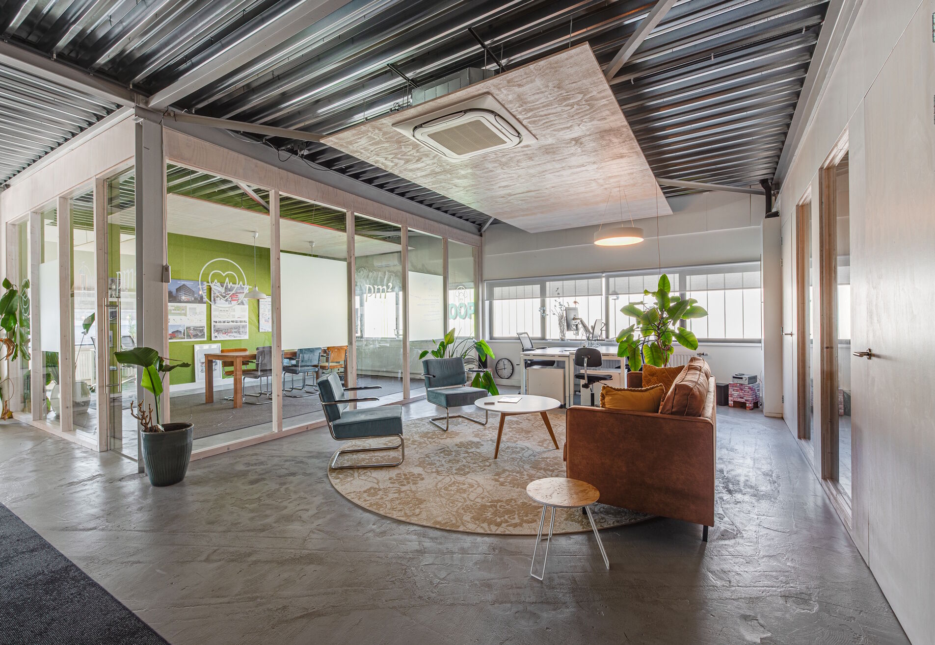 Van Leeuwenhoekweg 2A